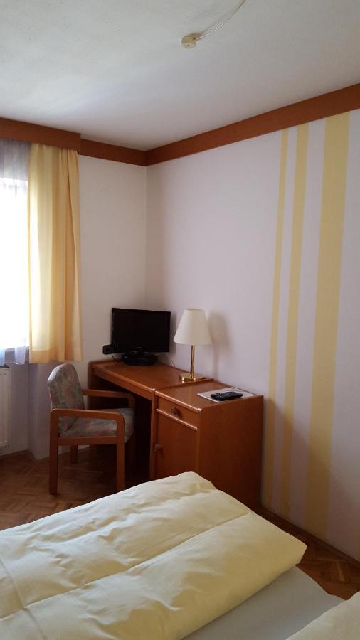 Hotel Zum Weissen Roessl Kallmünz Esterno foto