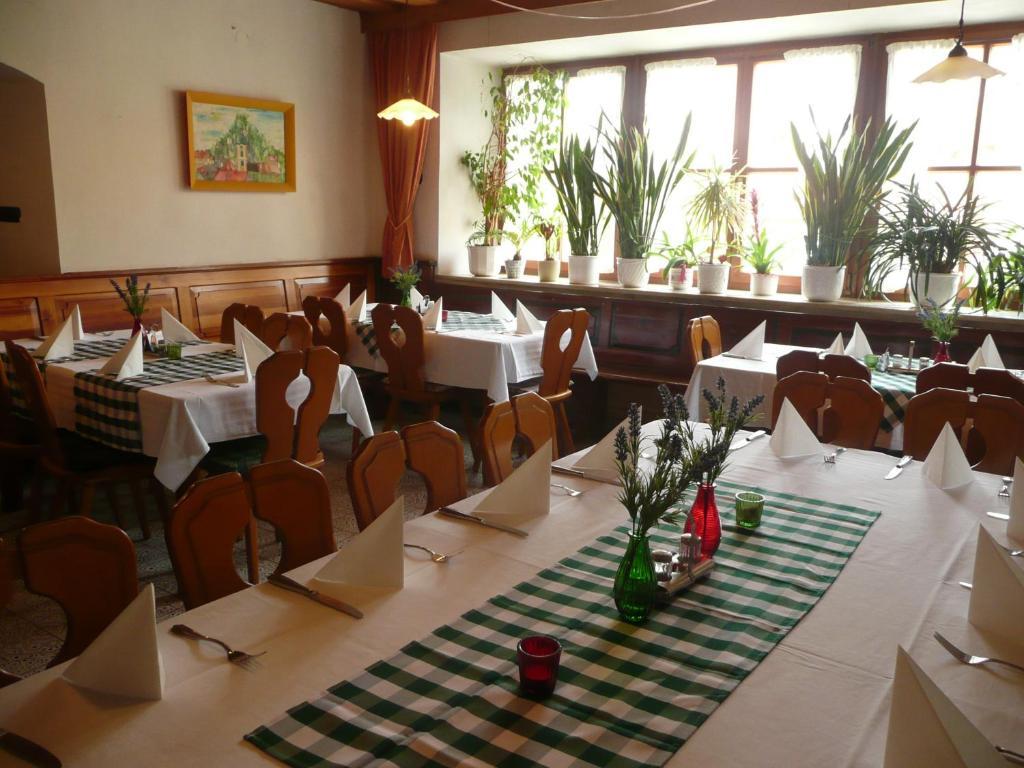 Hotel Zum Weissen Roessl Kallmünz Esterno foto